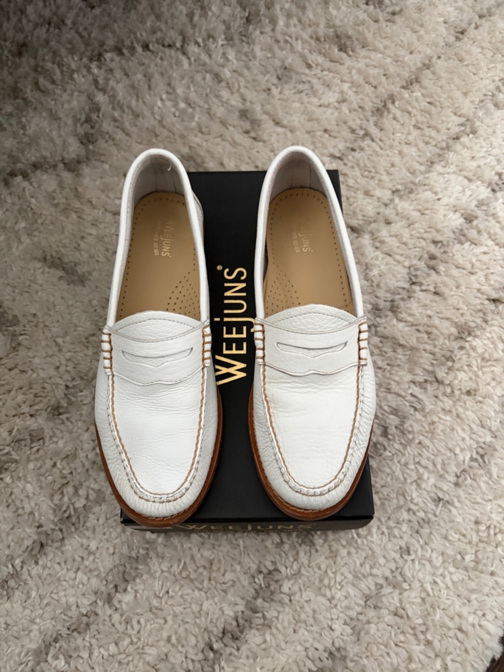 Weejuns Loafer